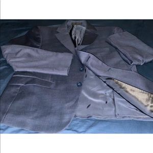 Worn1x men’s 2piece beautiful suit w/matching tie from Calvin Klein 🥰🤩